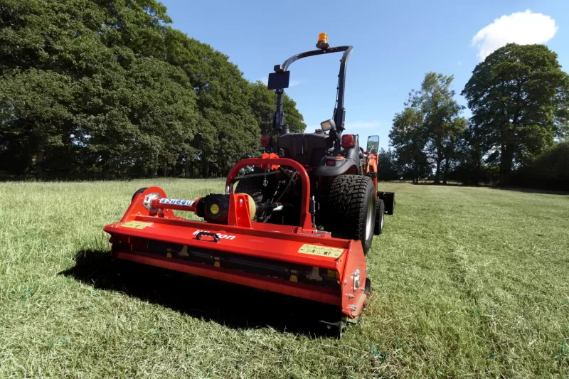 Winton Hydraulic Offset Flail Mower Rear Door WHF175Z 1.75m