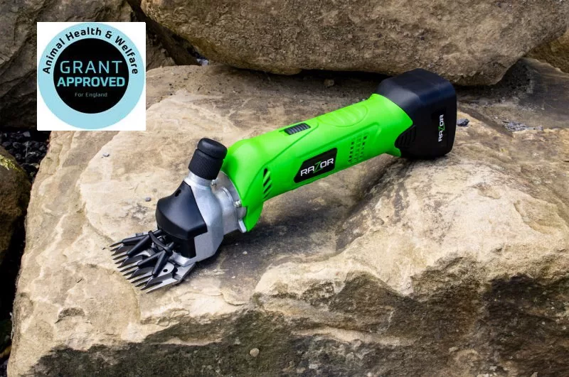 Razor Cordless Cattle Clipper