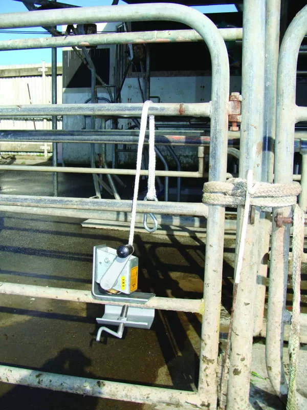 Shoof Hoof Lifter Complete Mk2